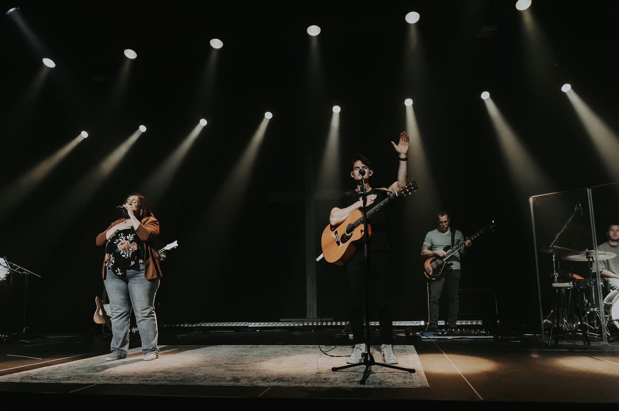 Worship at The Church of Eleven22 North Jax campus